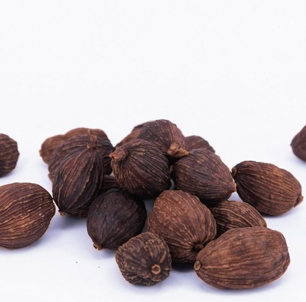 Whole Black Cardamom – Naturally Sun-Dried